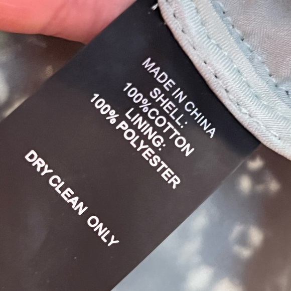 #55 VINCE CAMUTO • NAVY CROCKET TOP - Picture 6 of 6